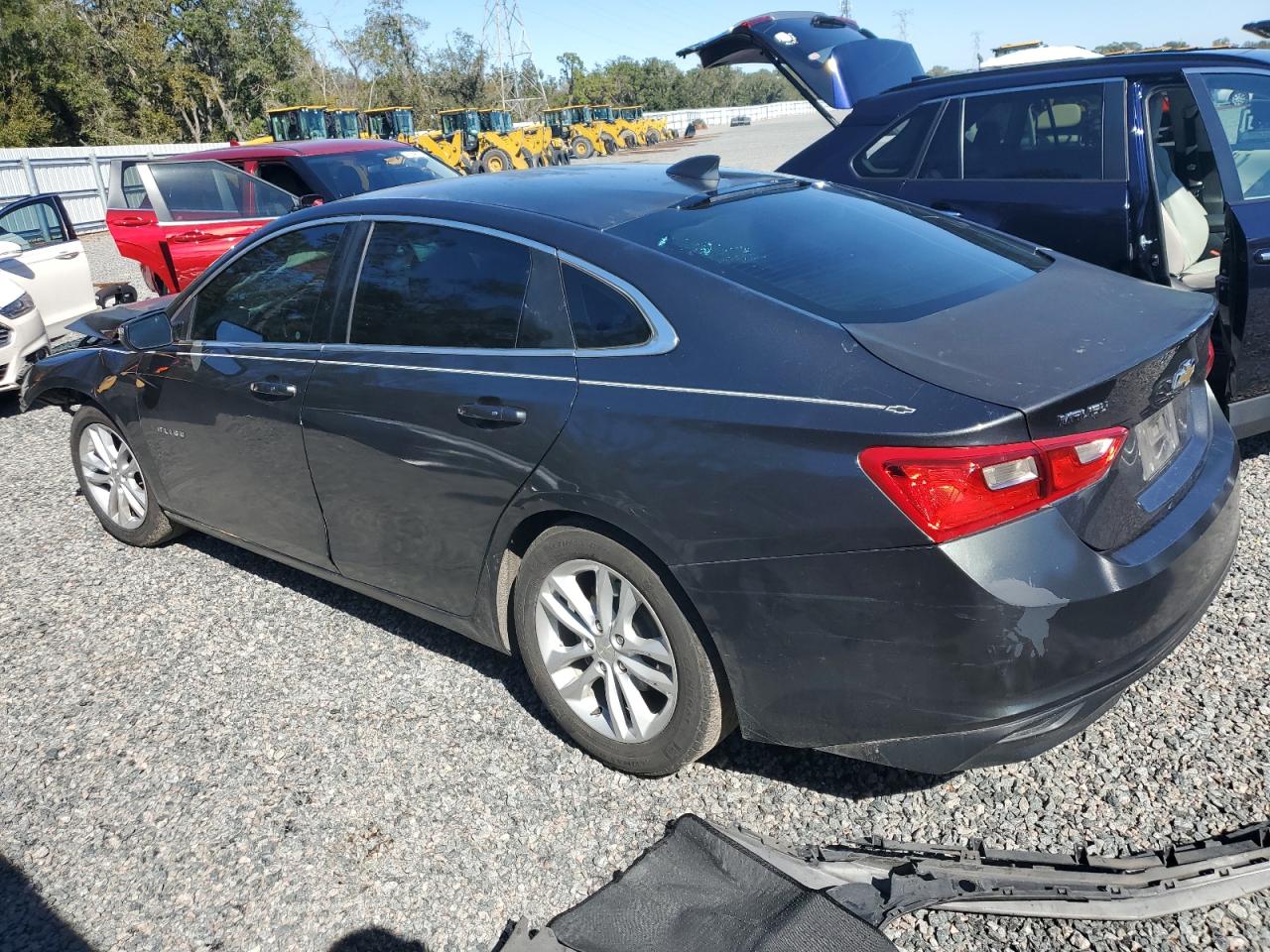 2016 Chevrolet Malibu - Image 2