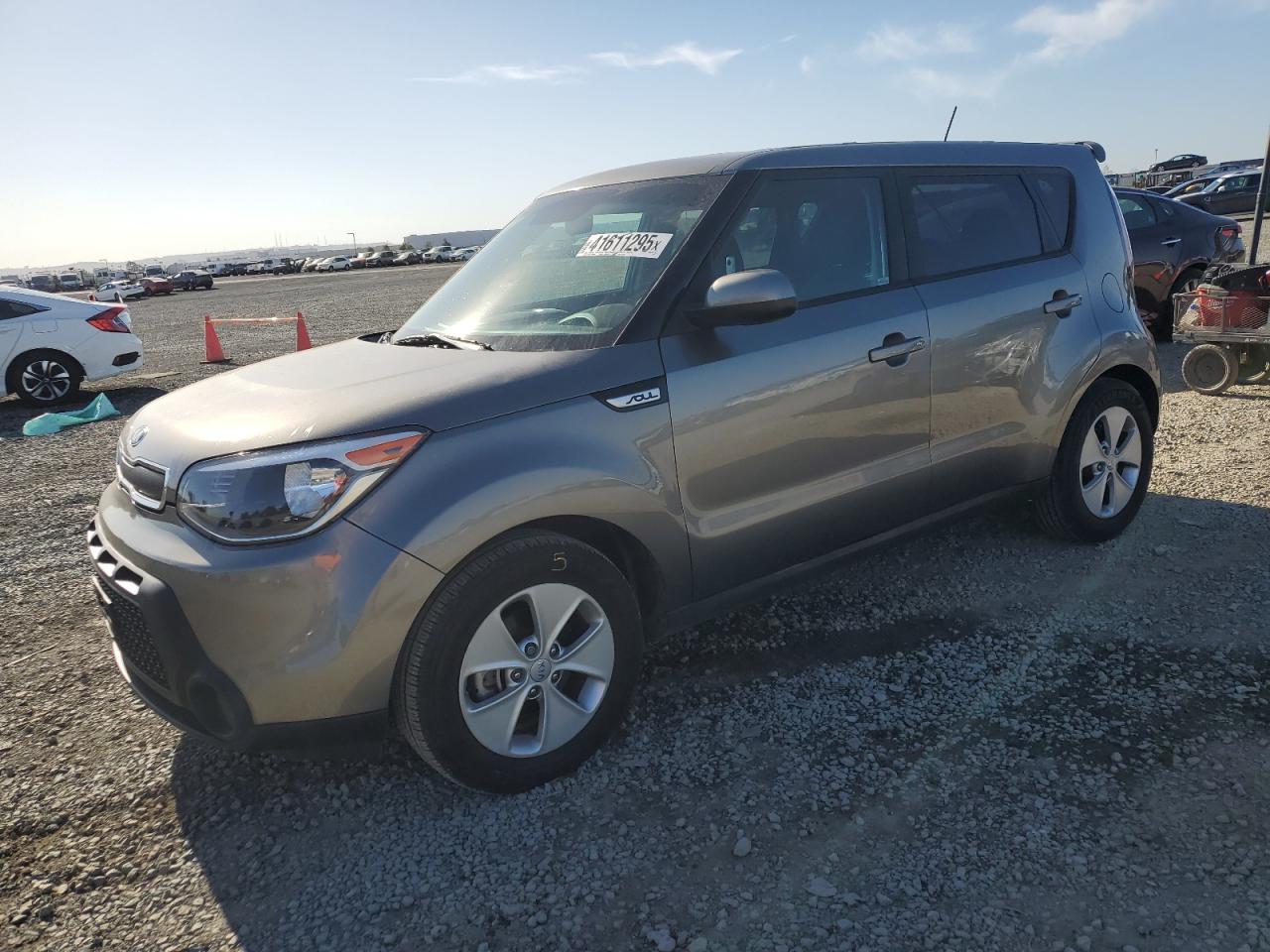 VIN KNDJN2A20G7270381 2016 KIA SOUL no.1