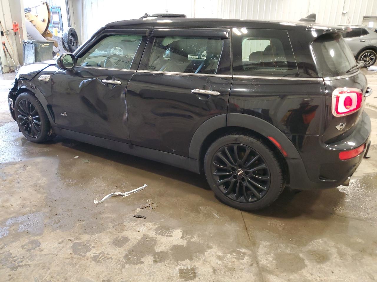 2017 MINI Cooper - Image 2