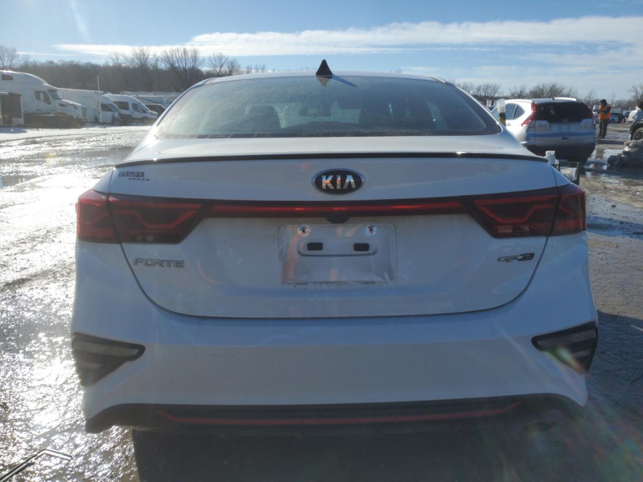 2021 Kia Forte - Image 6