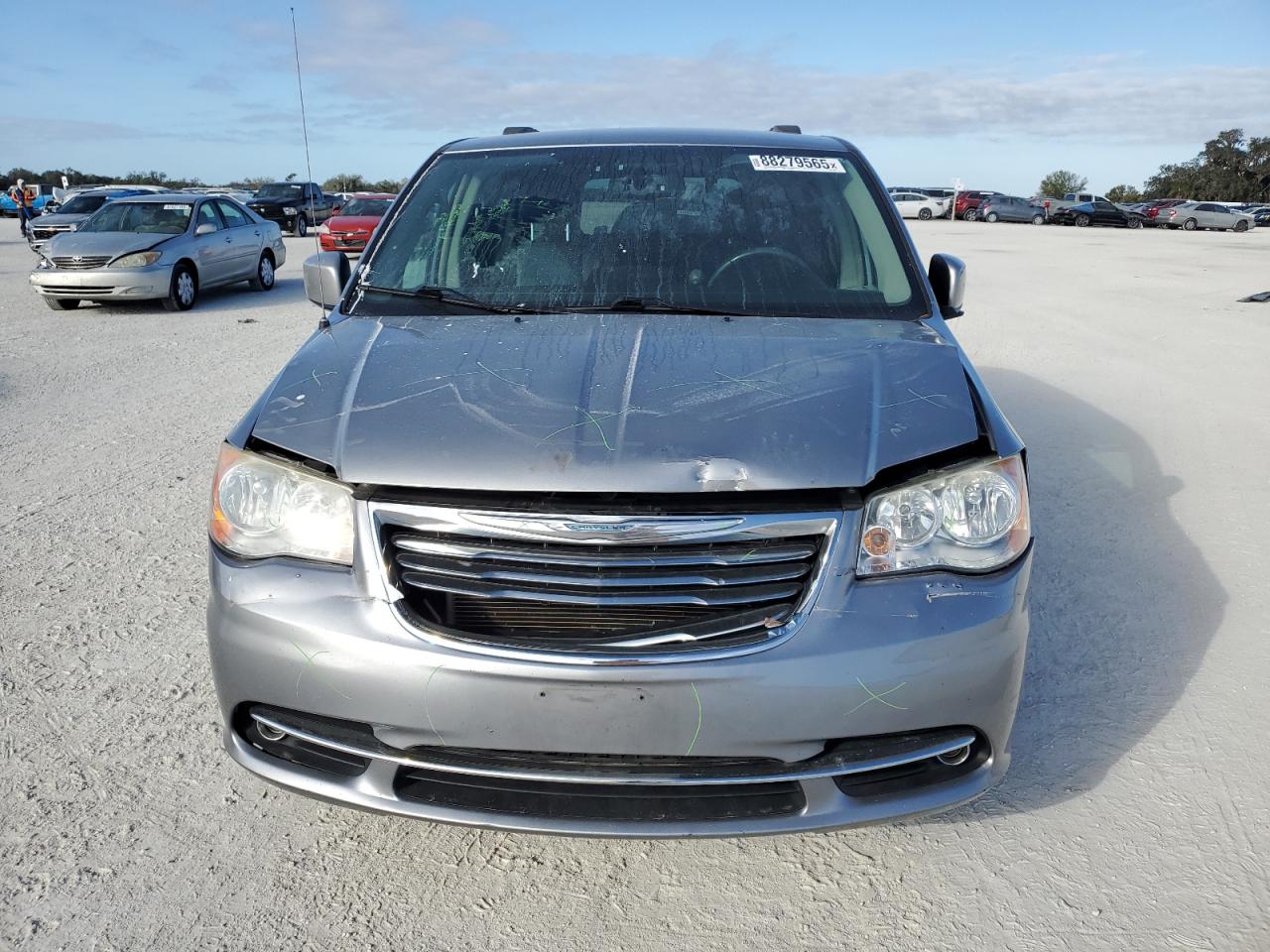 VIN 2C4RC1BG5ER110859 2014 CHRYSLER MINIVAN no.5