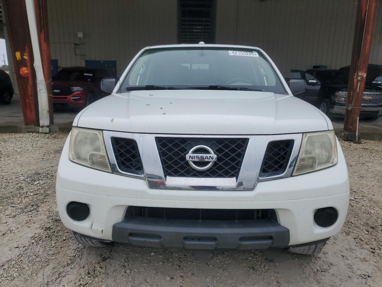 2015 Nissan Navara (Frontier) - Image 5