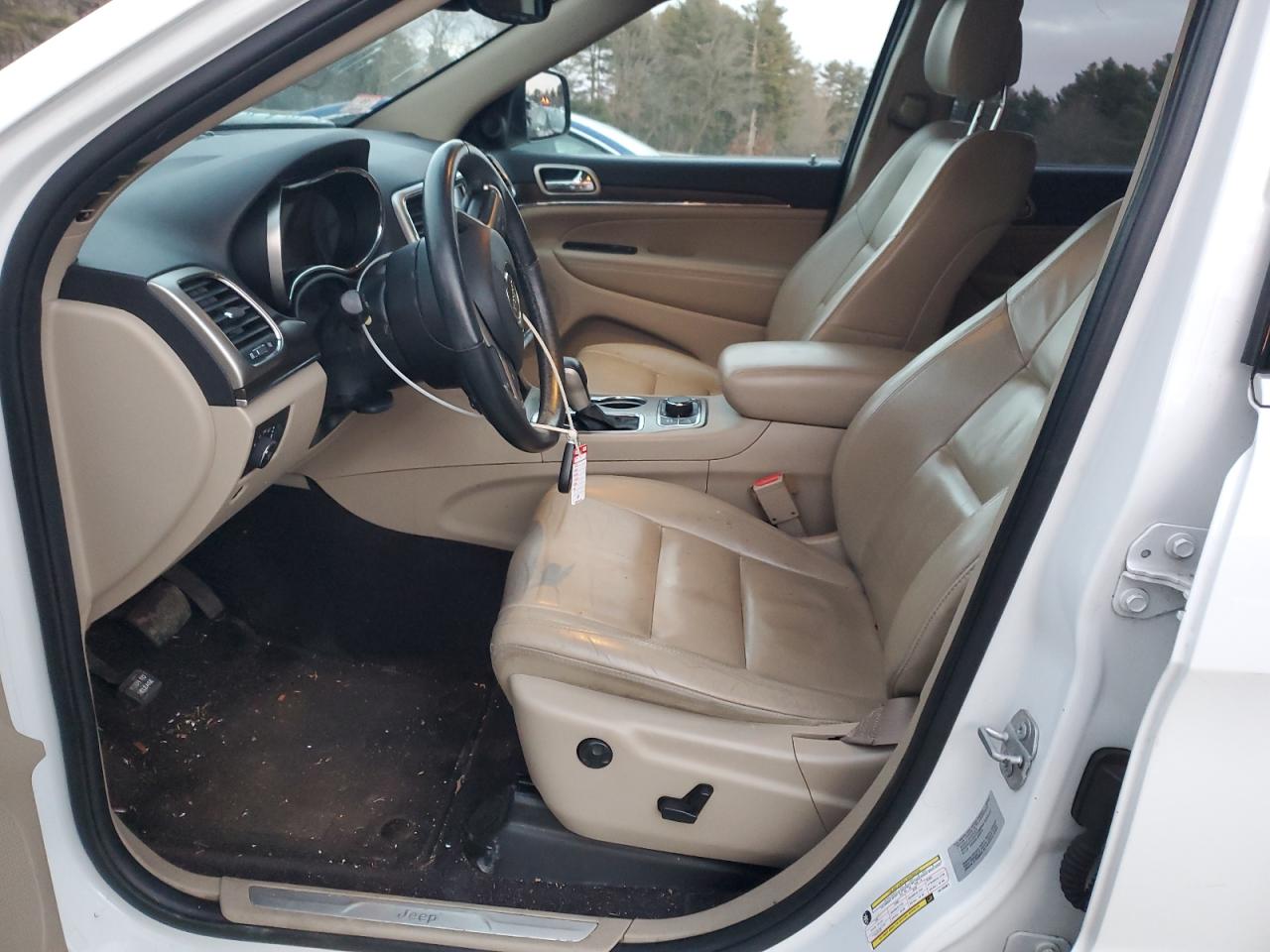 2017 Jeep Grand Cherokee - Image 7