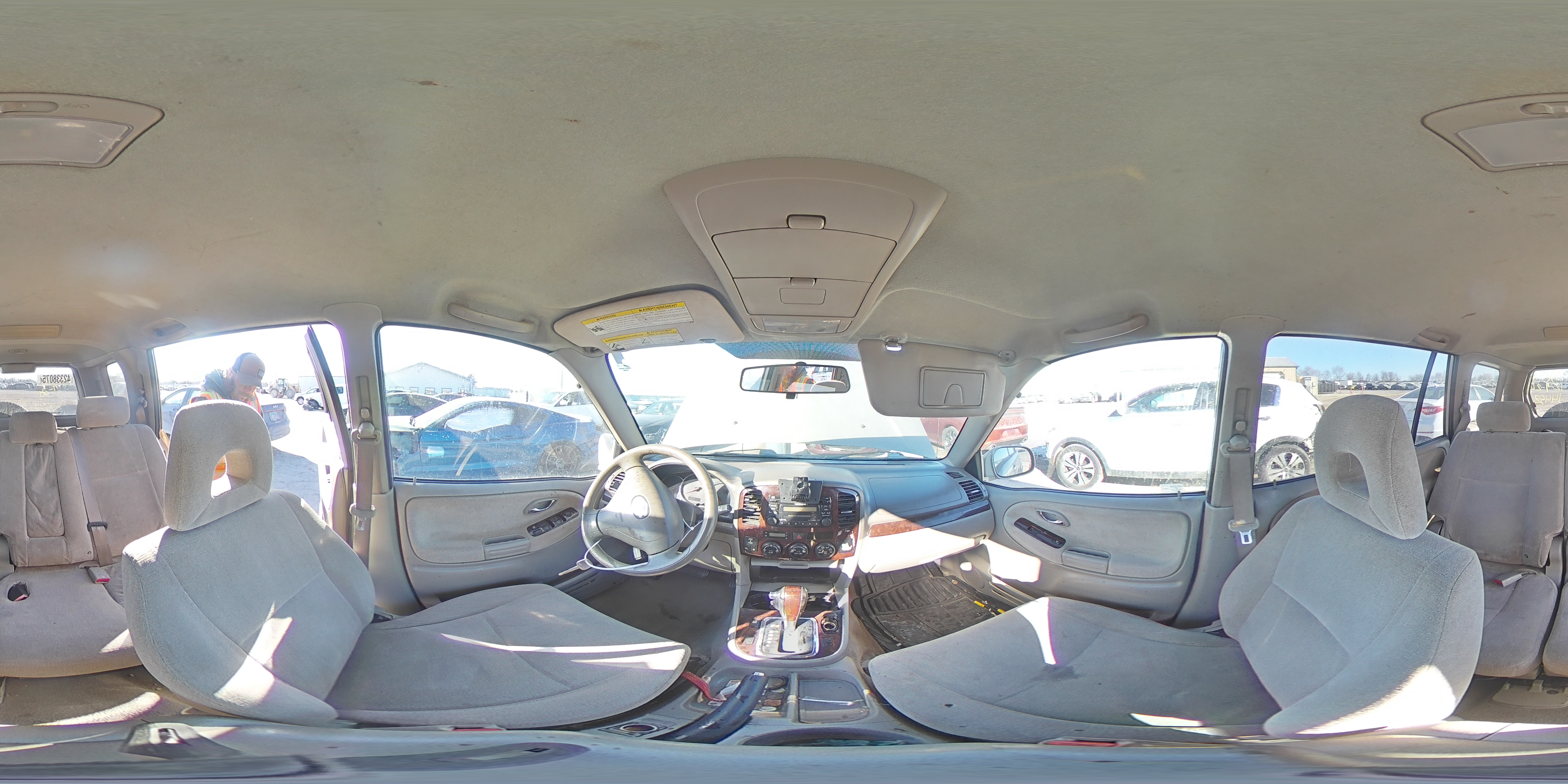 2004 Suzuki XL7 - Image 13