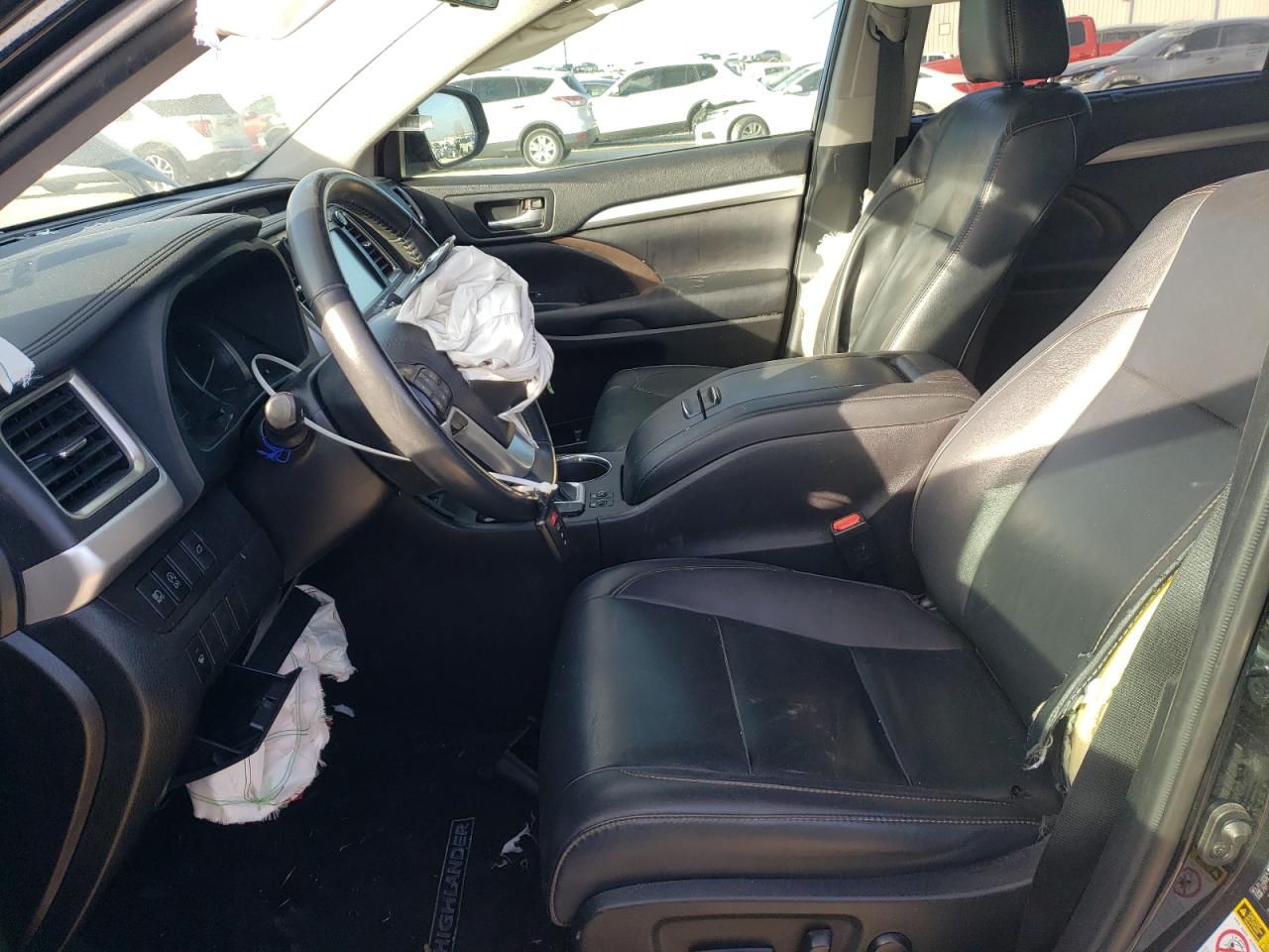 2019 Toyota Highlander - Image 7