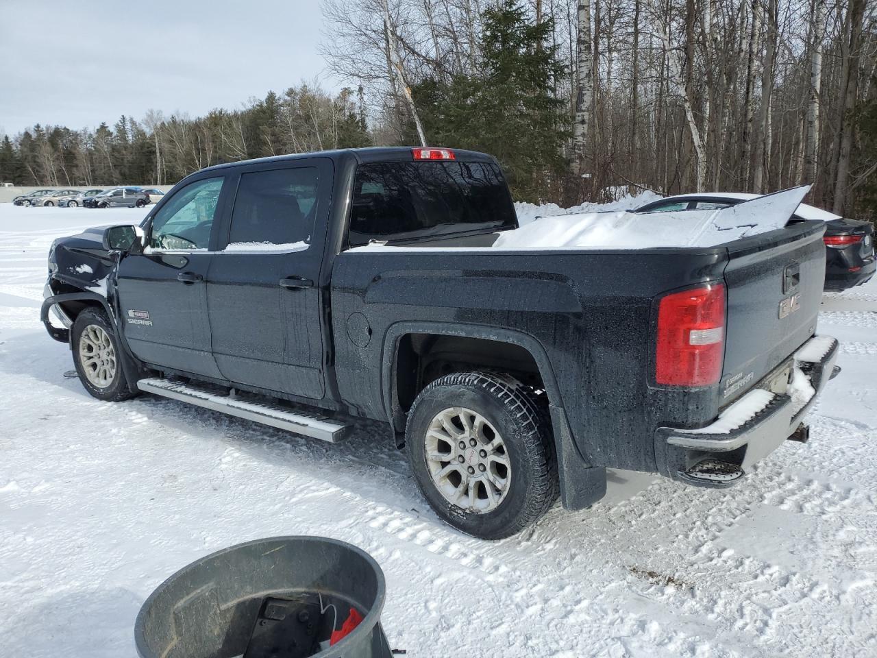 2017 GMC Sierra - Image 2