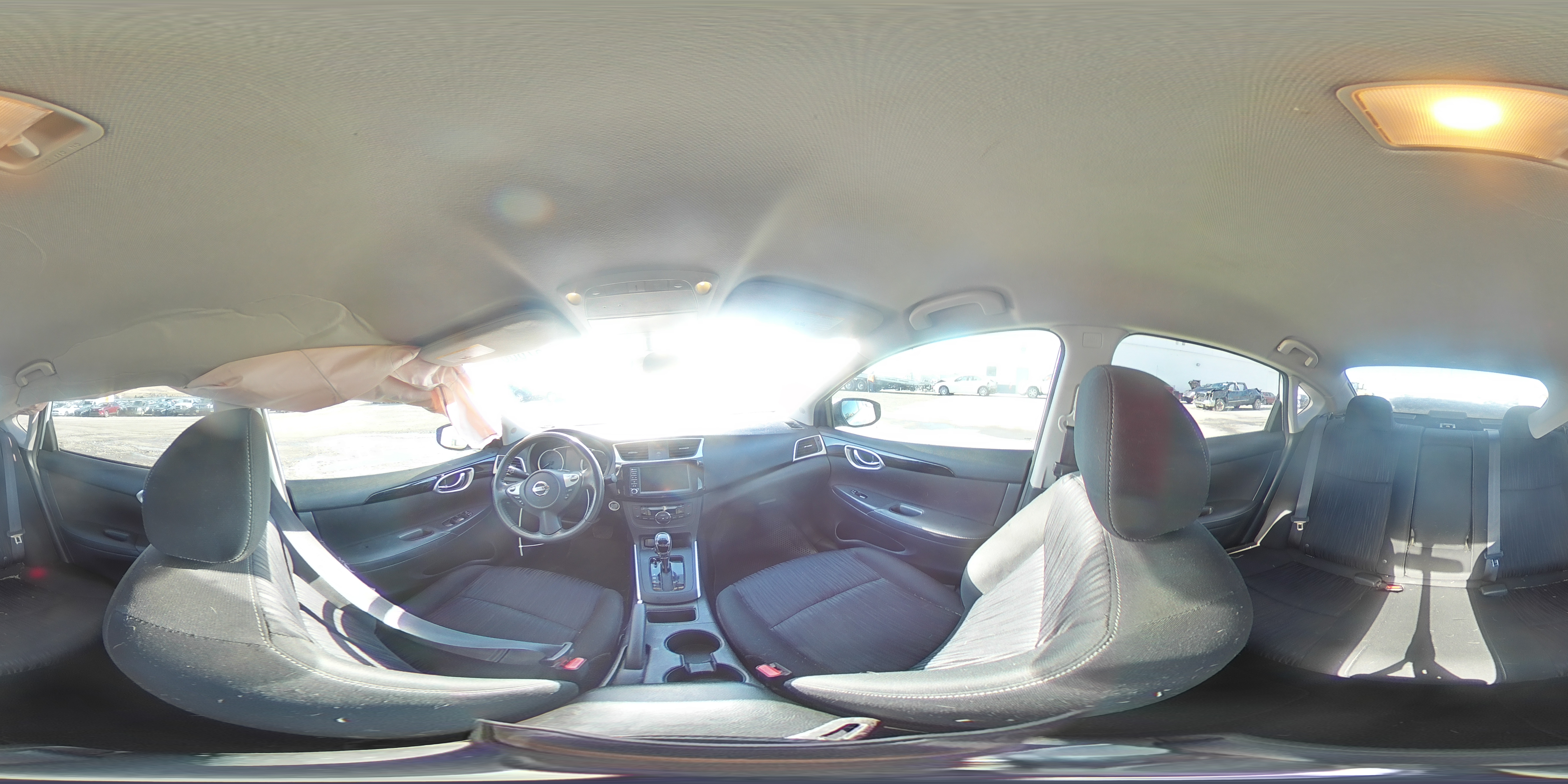 2019 Nissan Sentra - Image 13