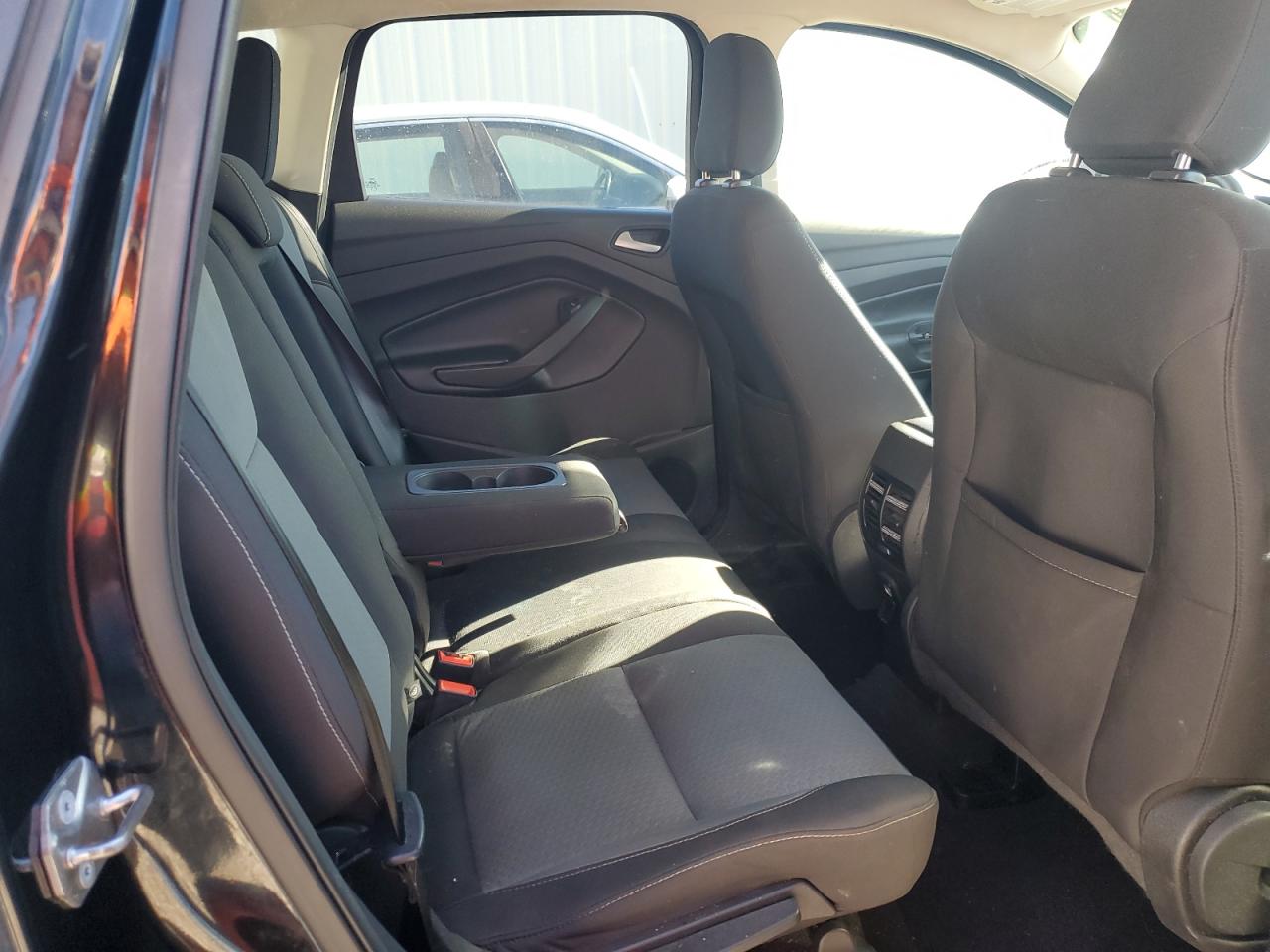 2018 Ford Escape - Image 11