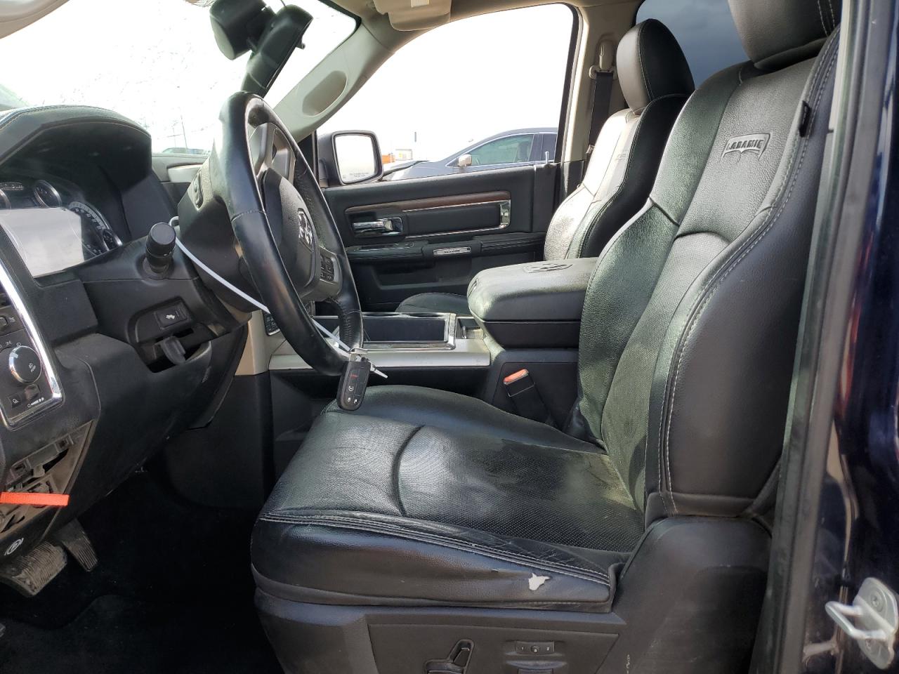 2014 RAM 1500 - Image 7