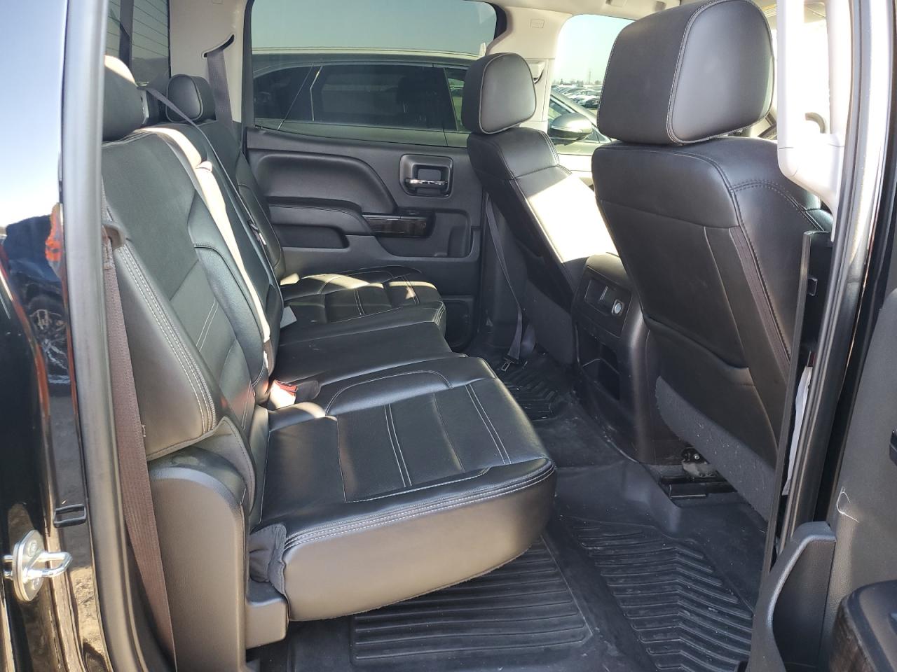 2016 GMC Sierra - Image 10