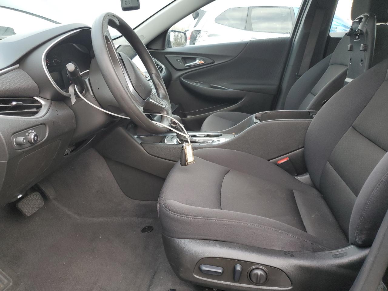 2023 Chevrolet Malibu - Image 7