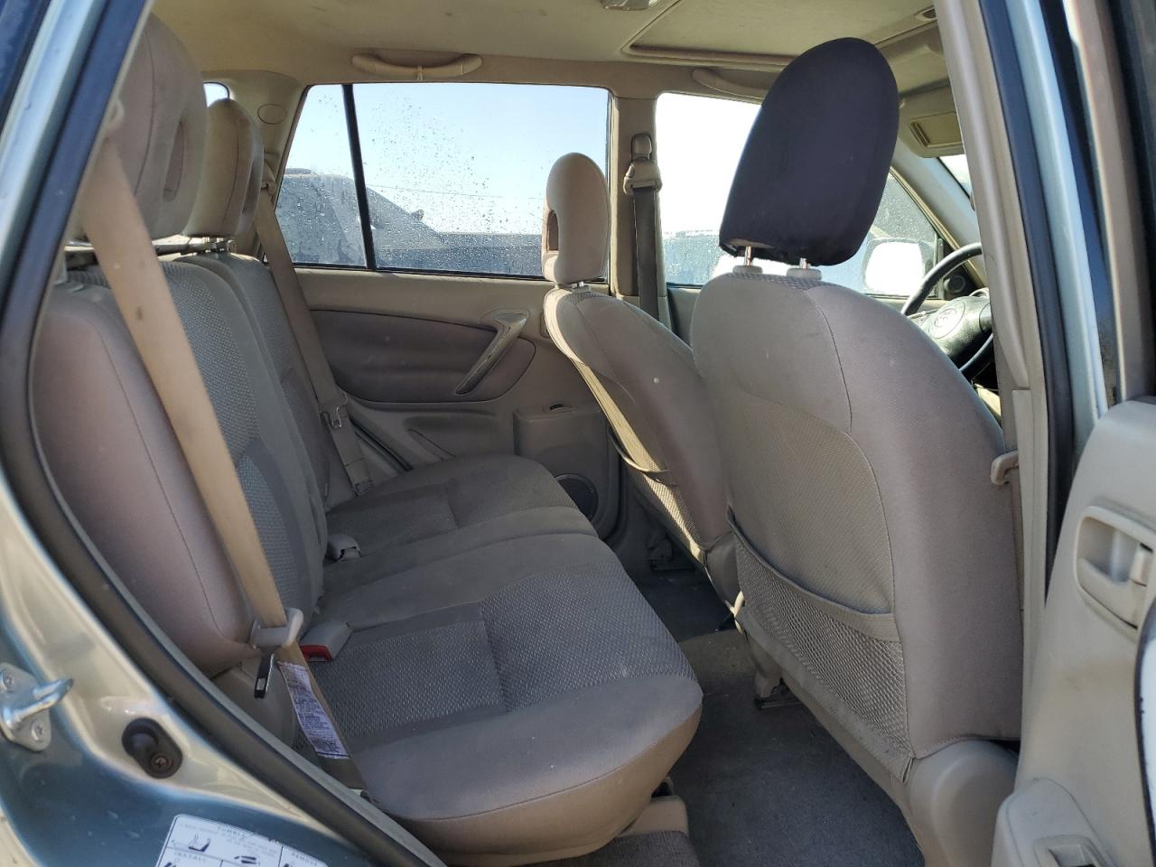 2005 Toyota RAV 4 - Image 11