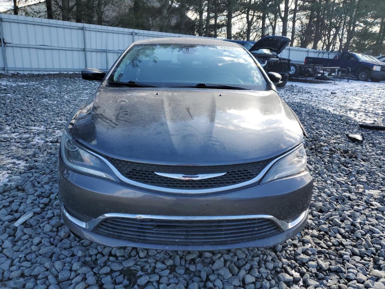 2016 Chrysler 200 - Image 5