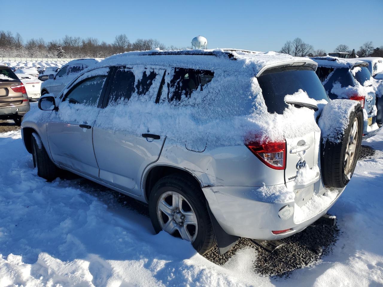 2006 Toyota RAV 4 - Image 2