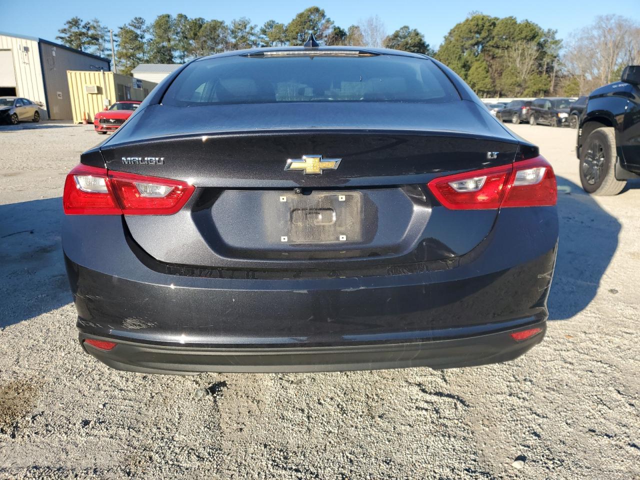 2023 Chevrolet Malibu - Image 6