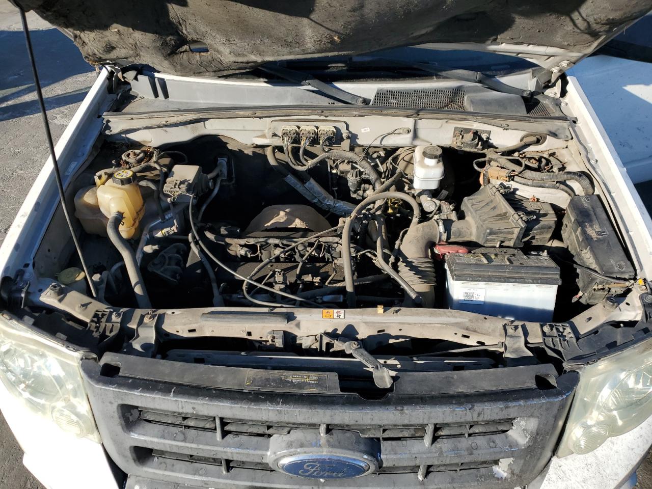 2008 Ford Escape - Image 14