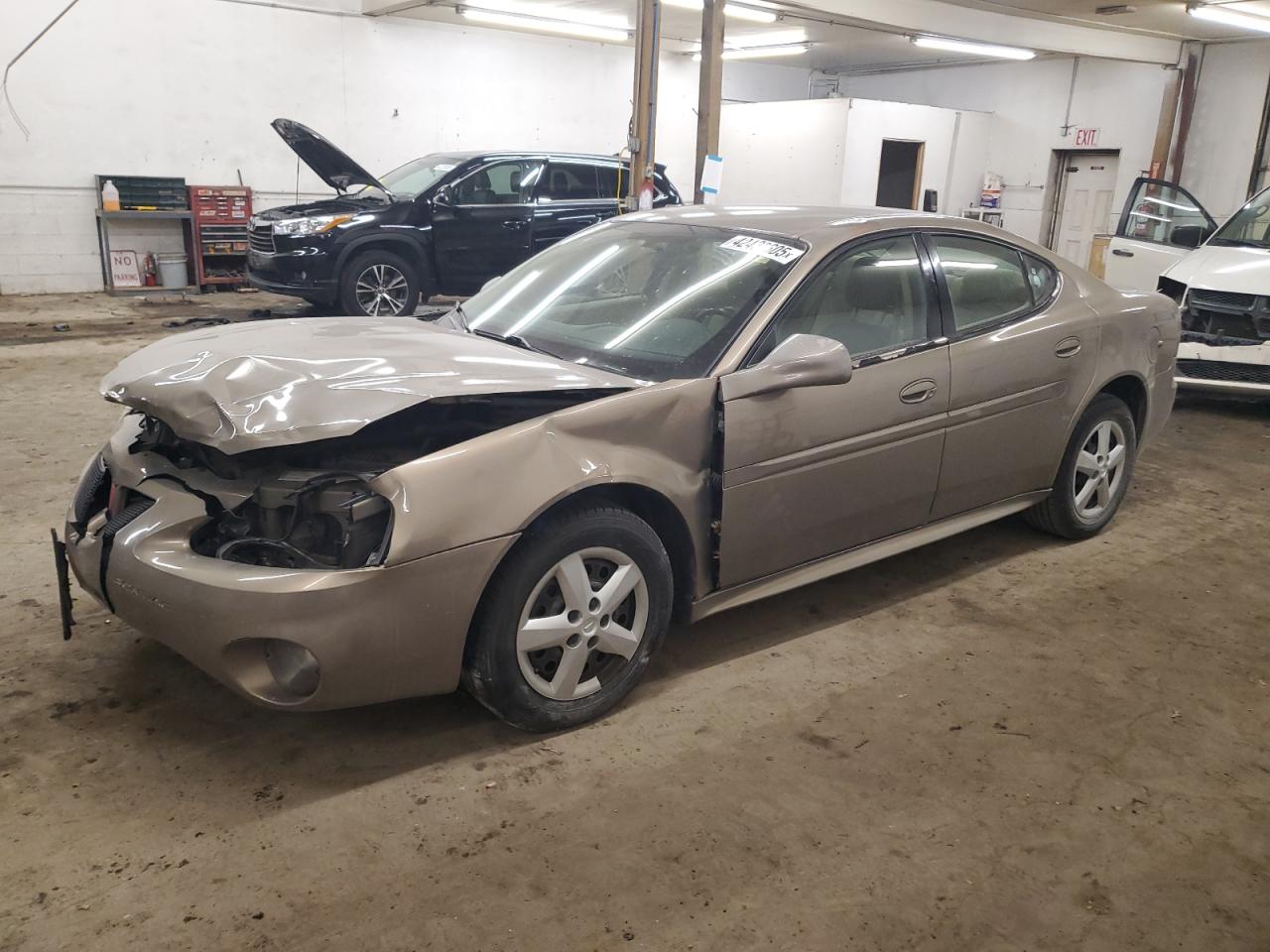 2007 Pontiac Grand Prix - Image 1