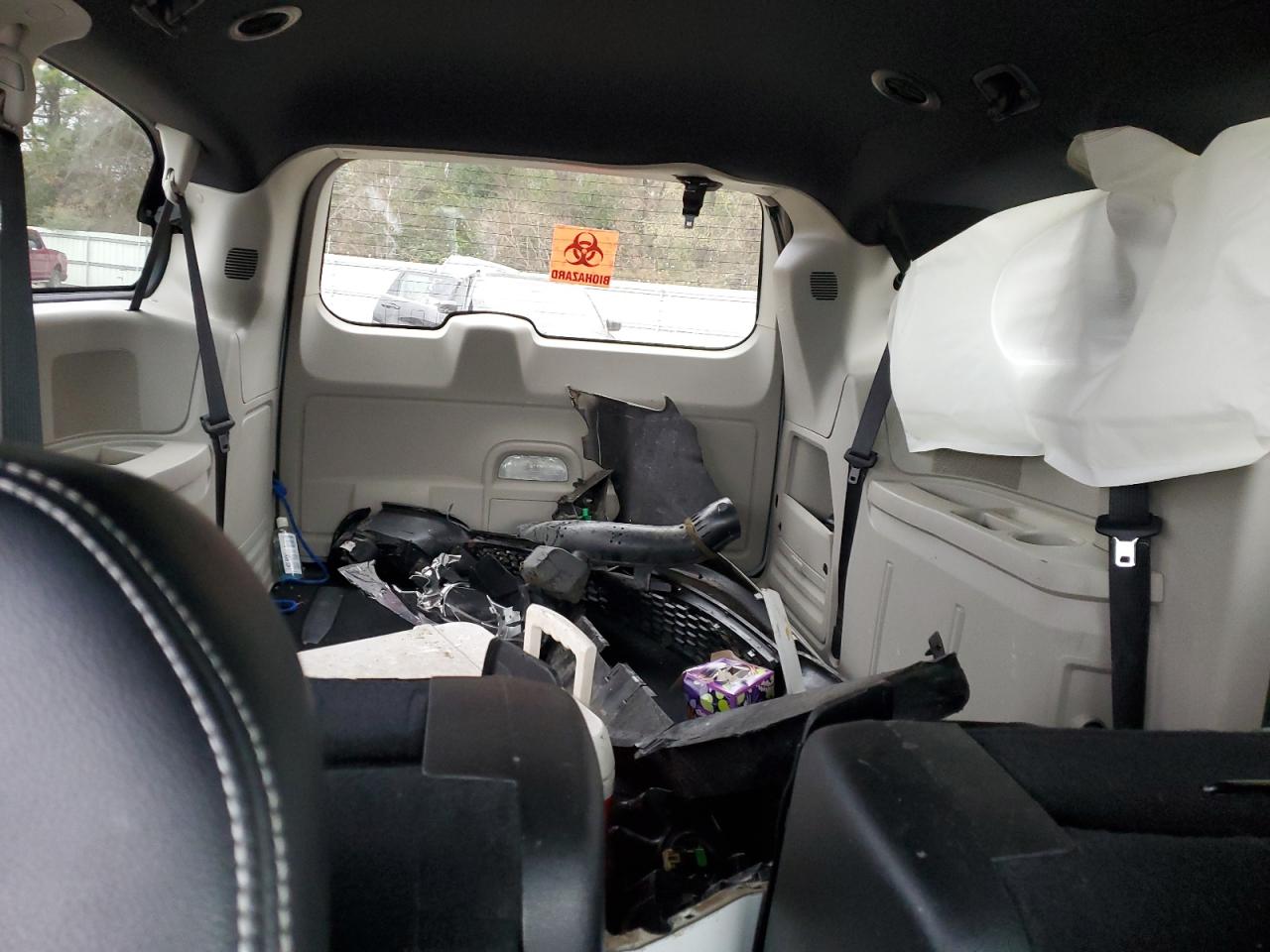 2019 Dodge Caravan - Image 10