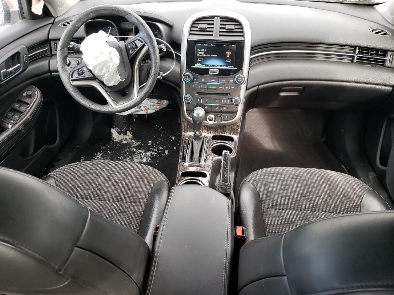 2016 Chevrolet Malibu - Image 8