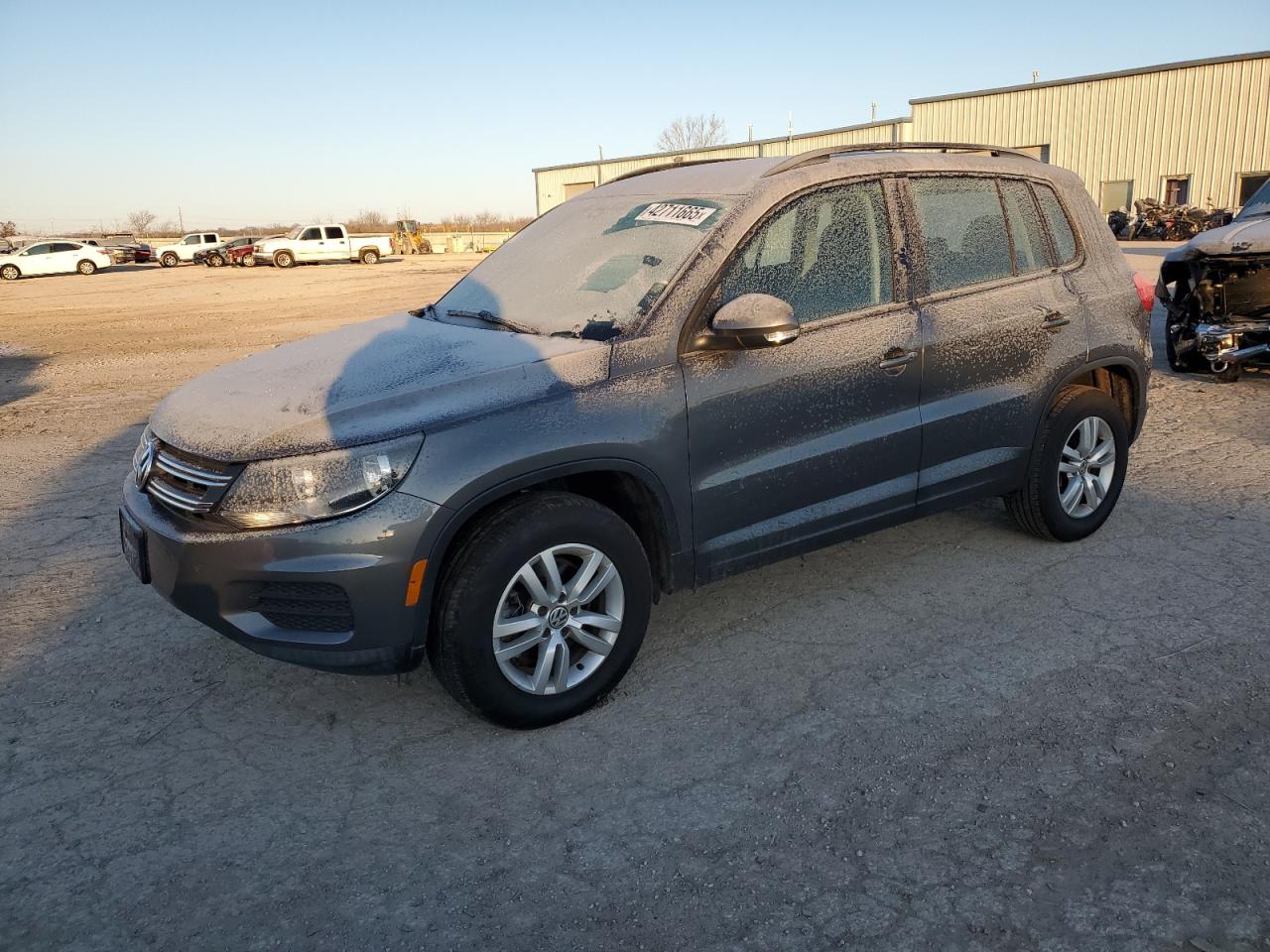 2017 Volkswagen Tiguan - Image 1