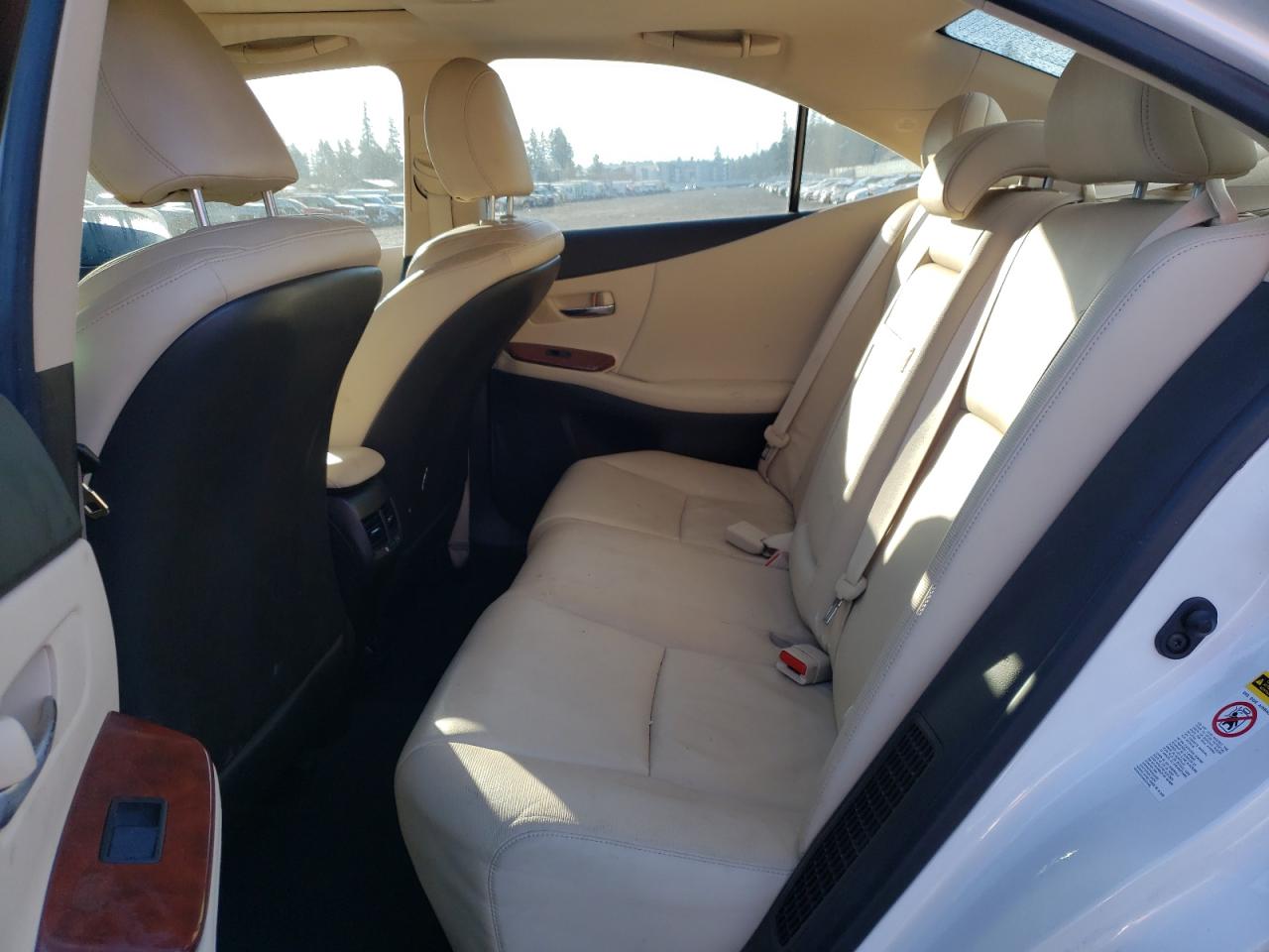 2011 Lexus HS - Image 10