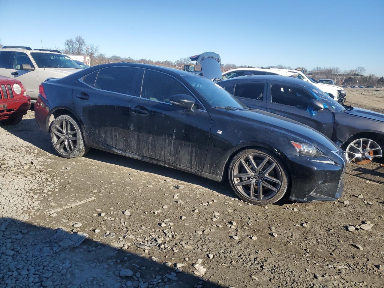 2016 Lexus IS - Image 4