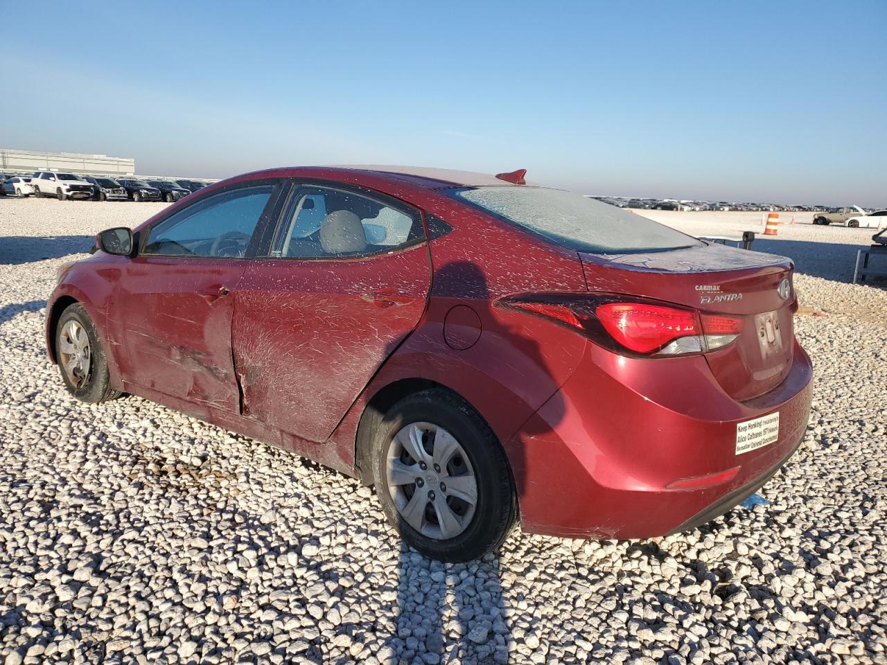 2016 Hyundai Elantra - Image 2