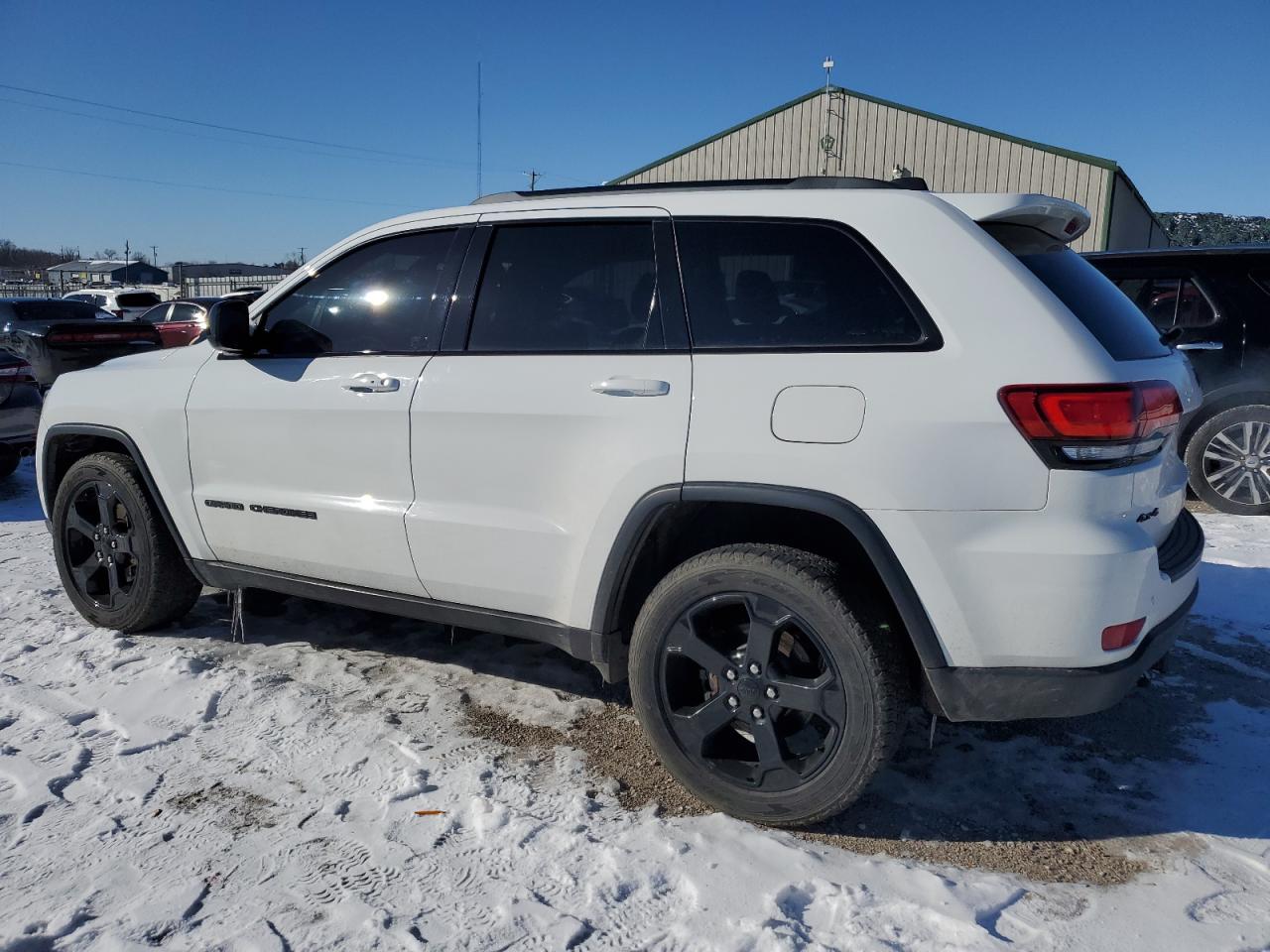 2019 Jeep Grand Cherokee - Image 2