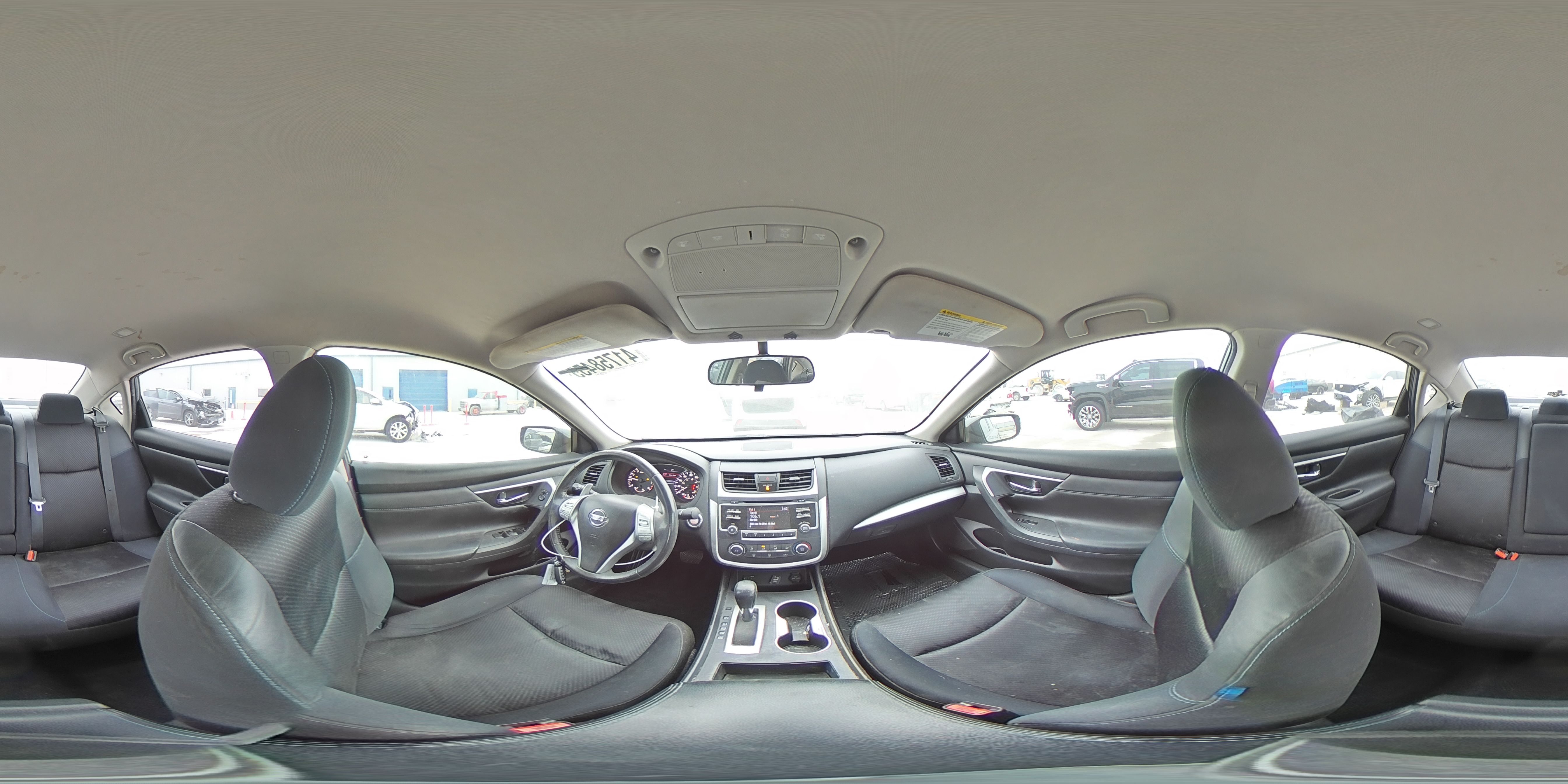 2017 Nissan Altima - Image 14