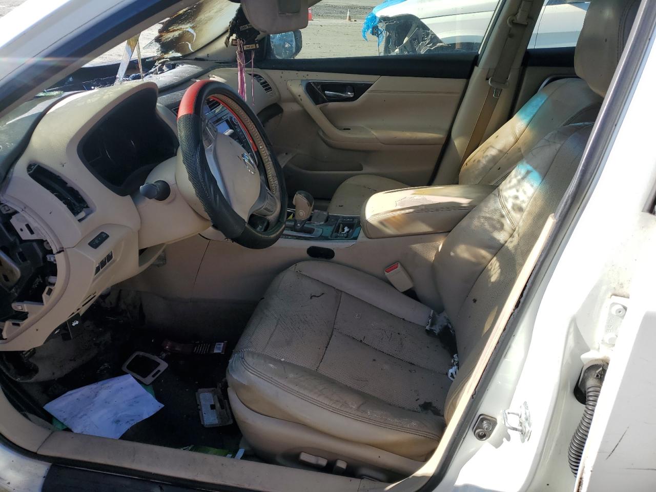 2014 Nissan Altima - Image 7