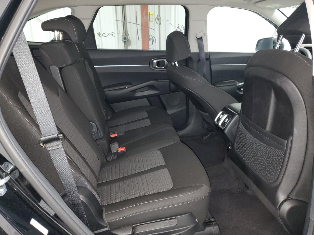 2023 Kia Sorento - Image 11
