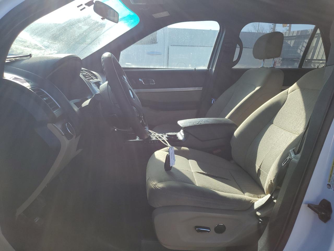 2016 Ford Explorer - Image 7