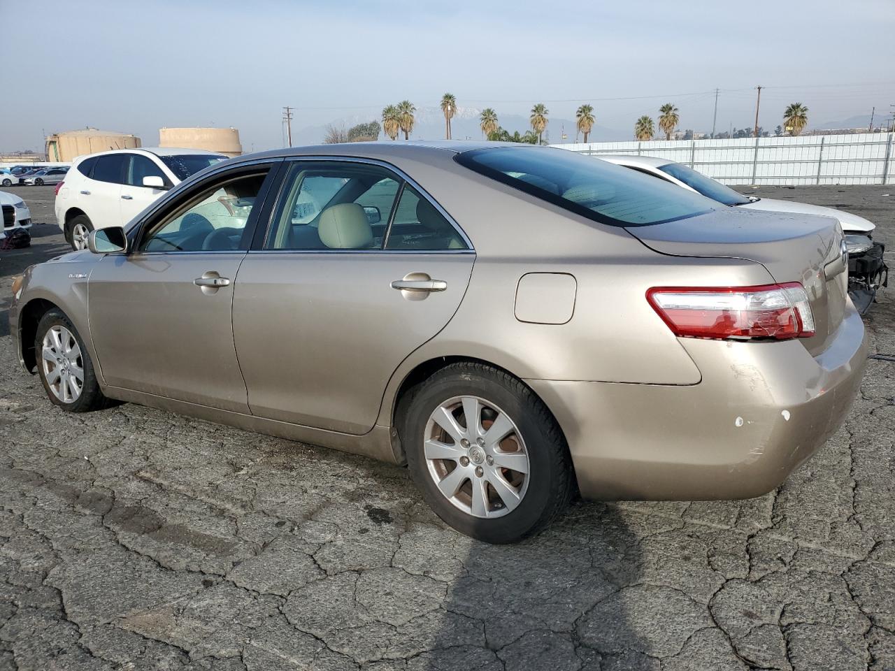 2007 Toyota Camry - Image 2