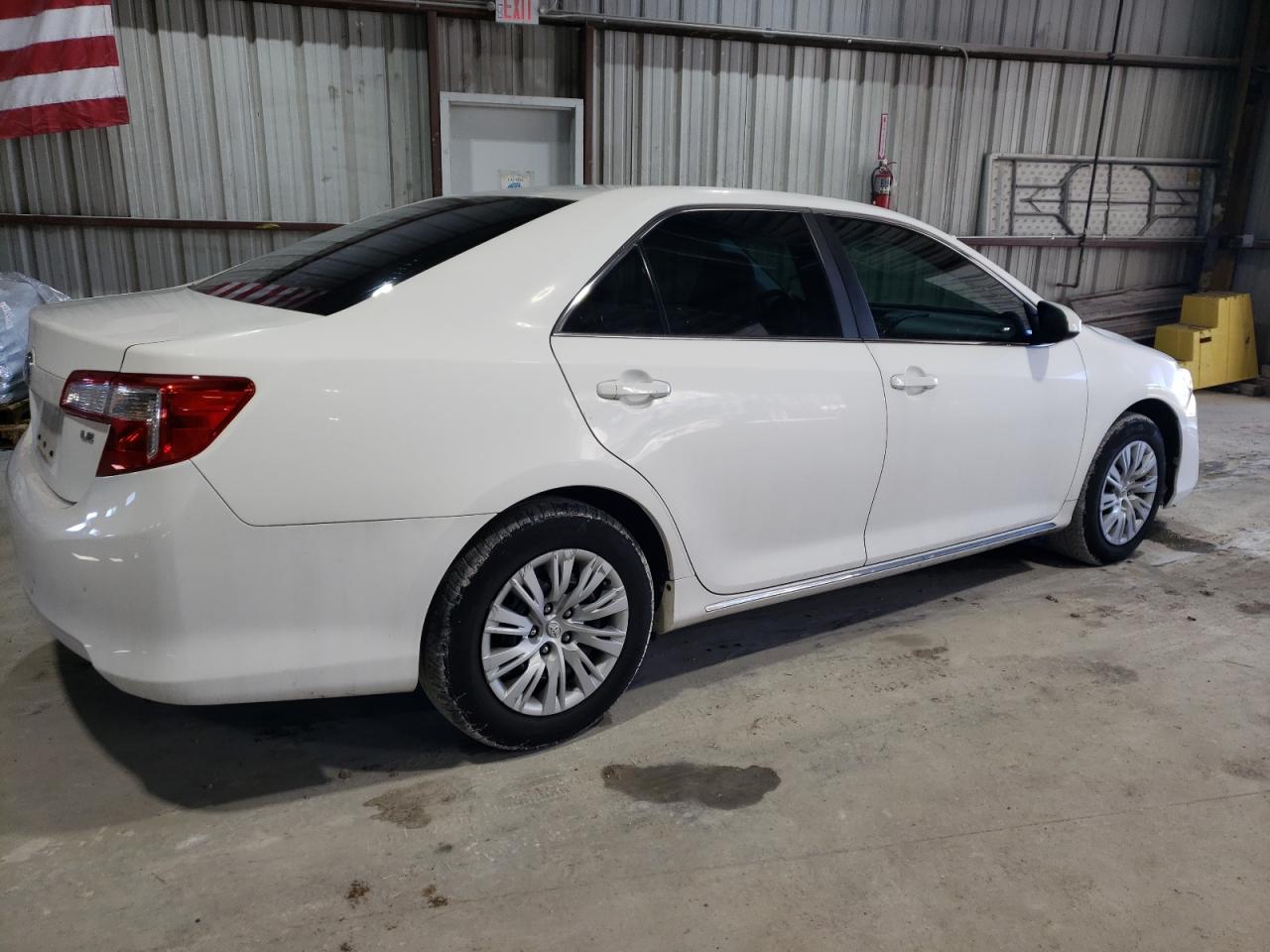 2012 Toyota Camry - Image 3