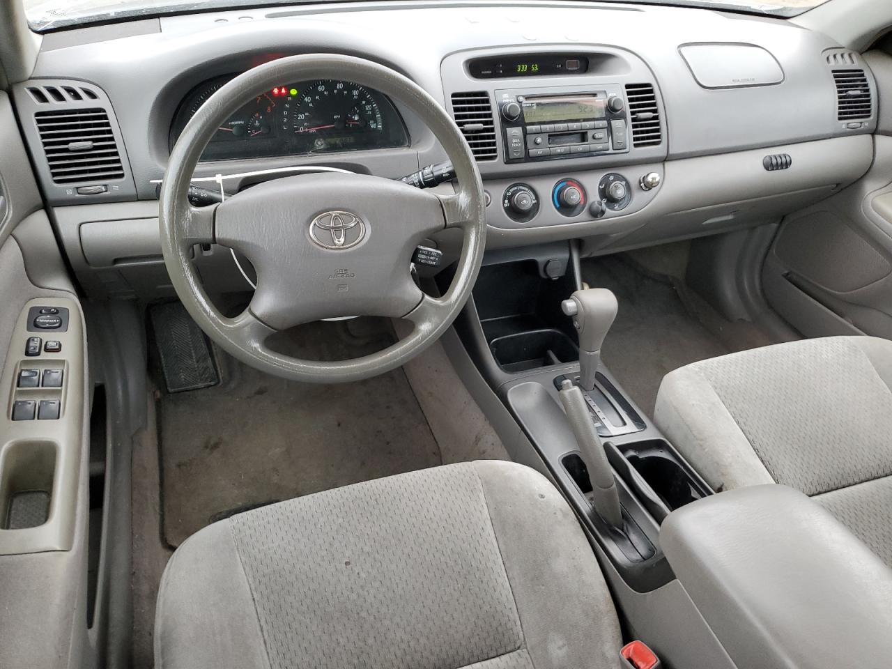 2004 Toyota Camry - Image 8
