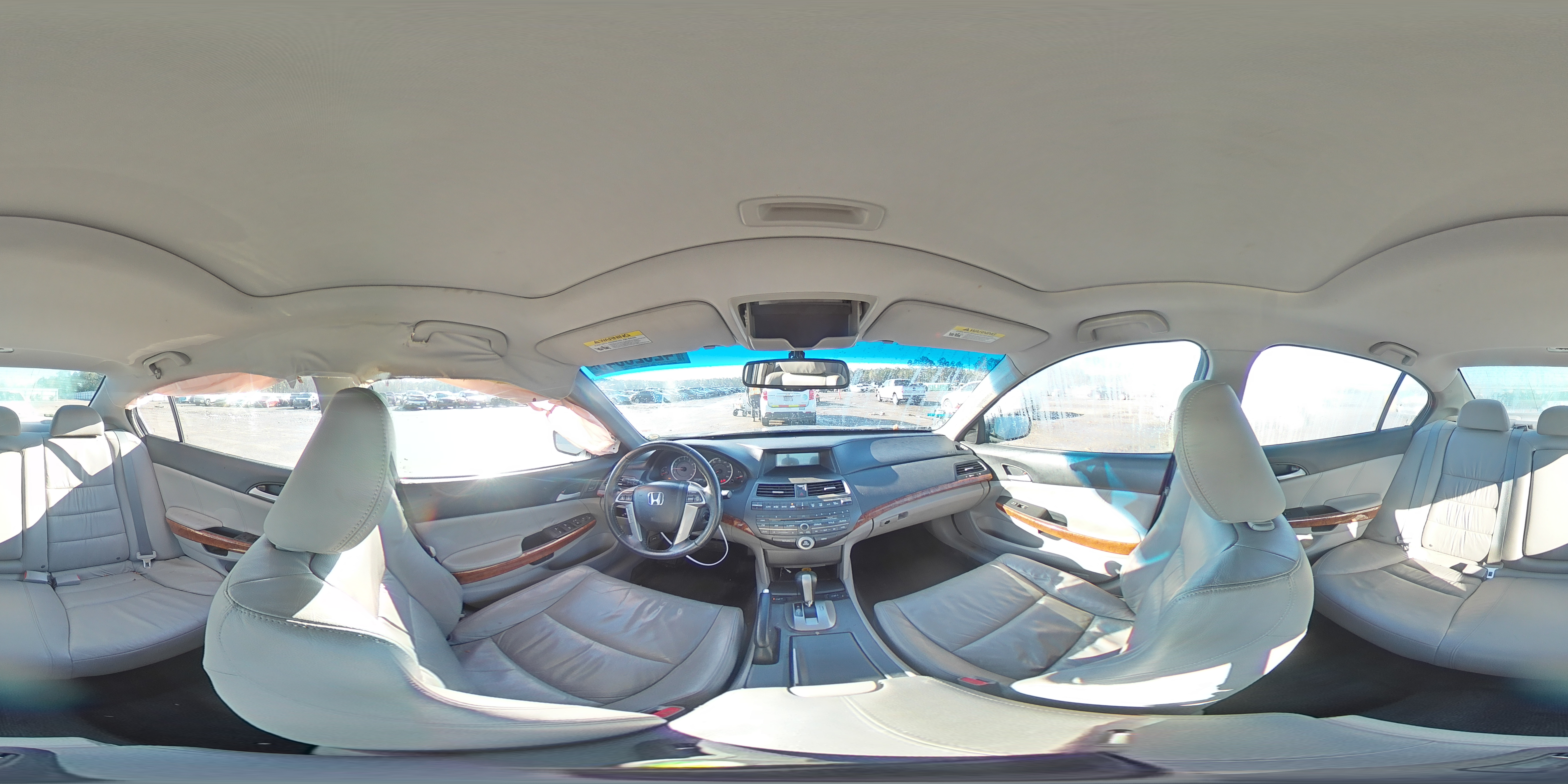 2012 Honda Accord - Image 13