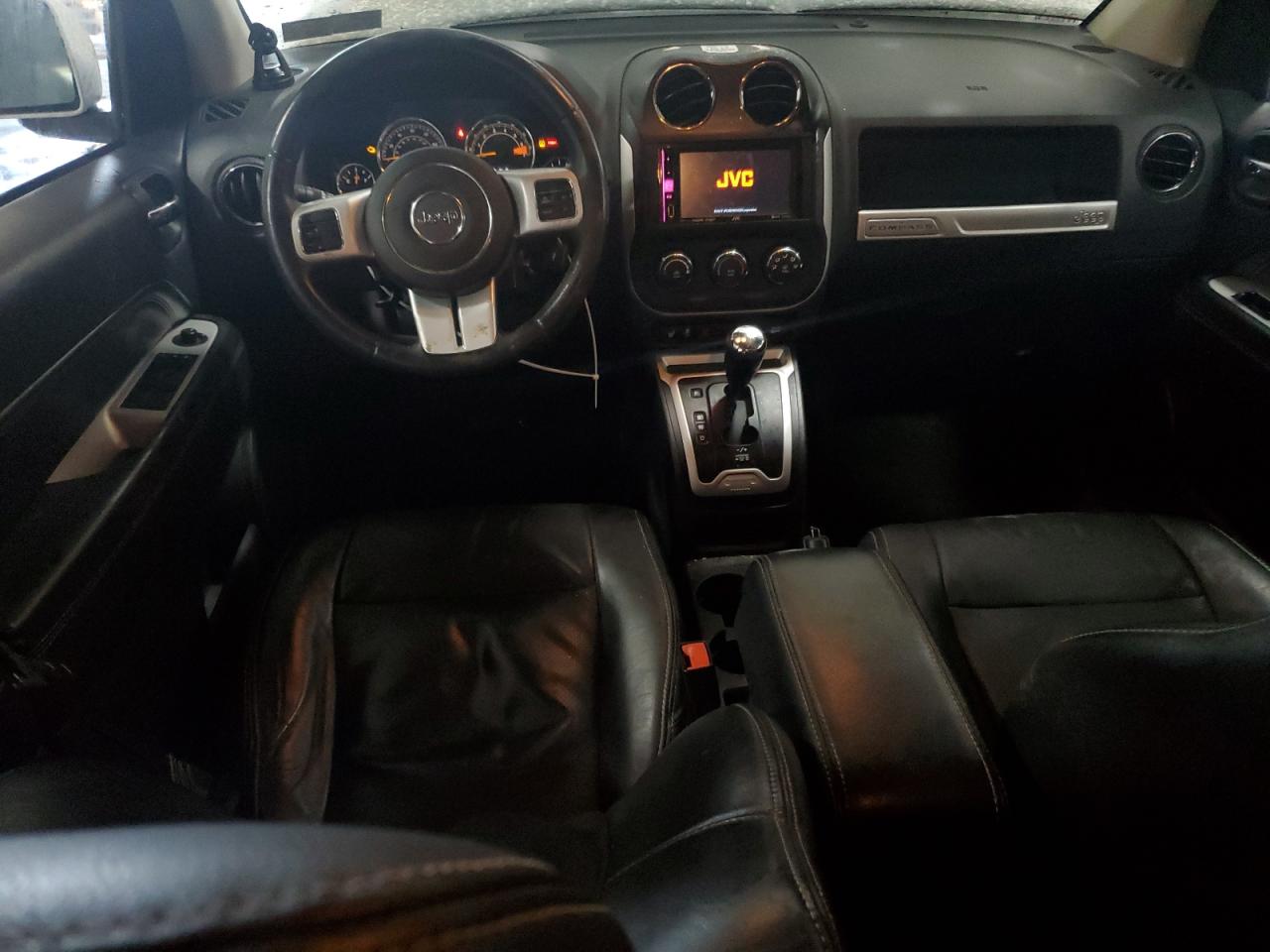 2016 Jeep Compass - Image 8