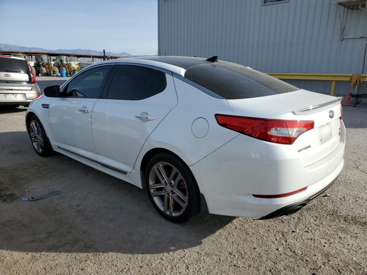 VIN 5XXGR4A69DG218070 2013 KIA OPTIMA no.2