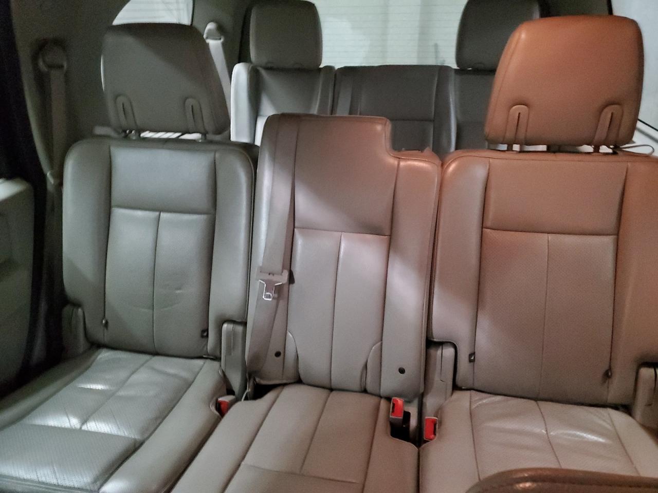 2013 Ford Expedition - Image 10