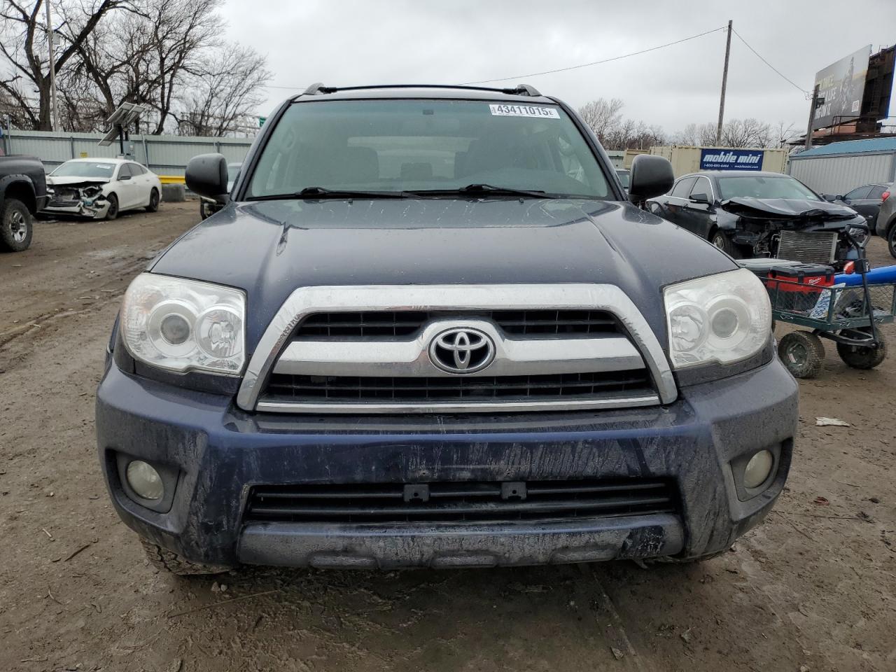 2009 Toyota 4Runner - Image 5