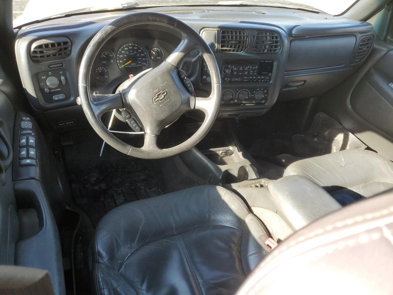 2000 Chevrolet Blazer - Image 8