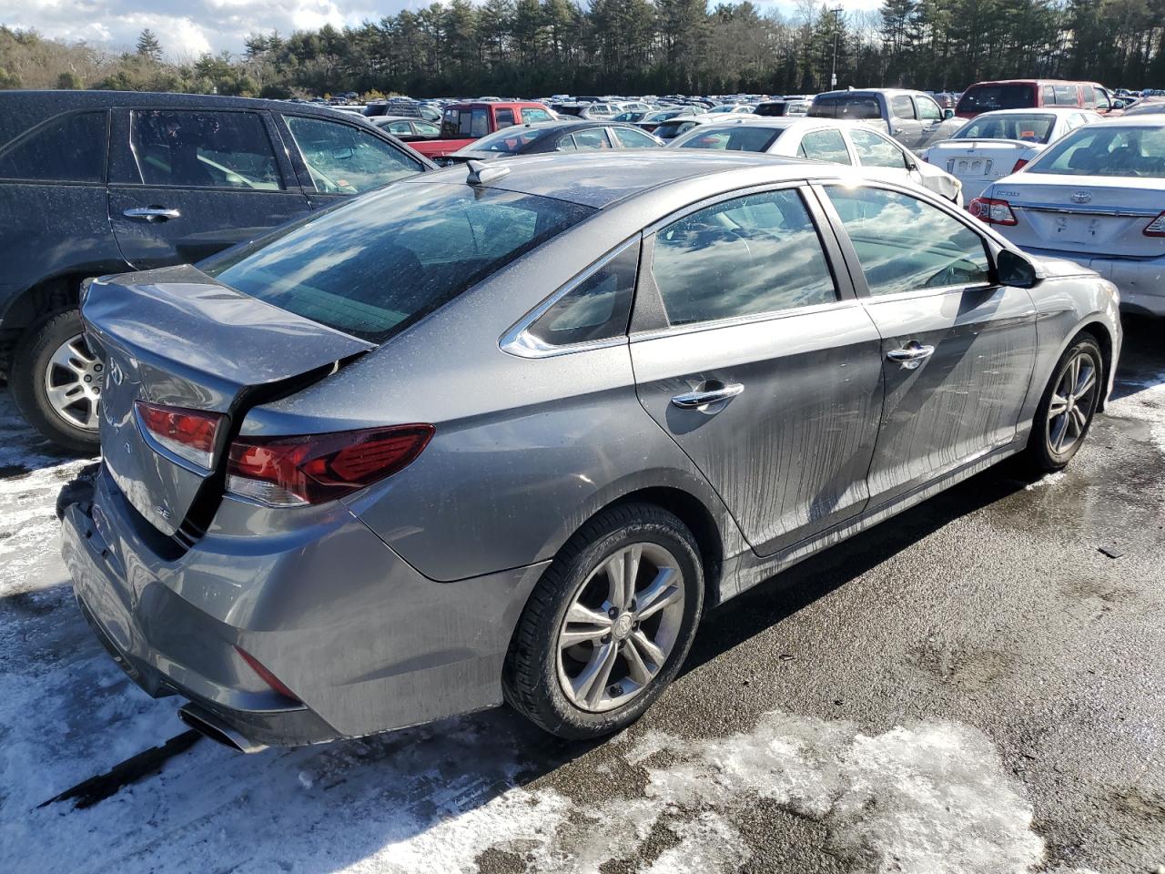 2019 Hyundai Sonata - Image 3