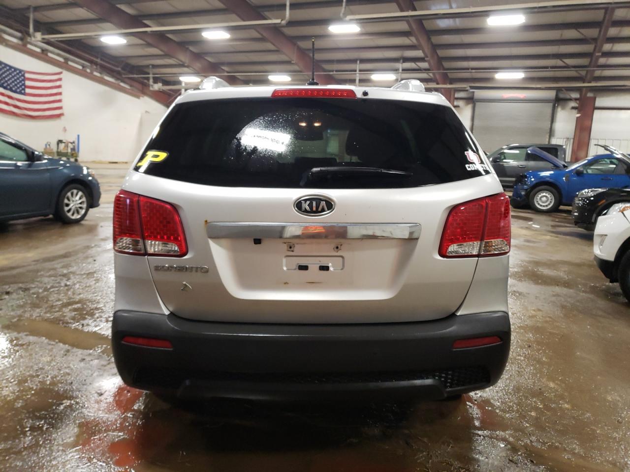2011 Kia Sorento - Image 6