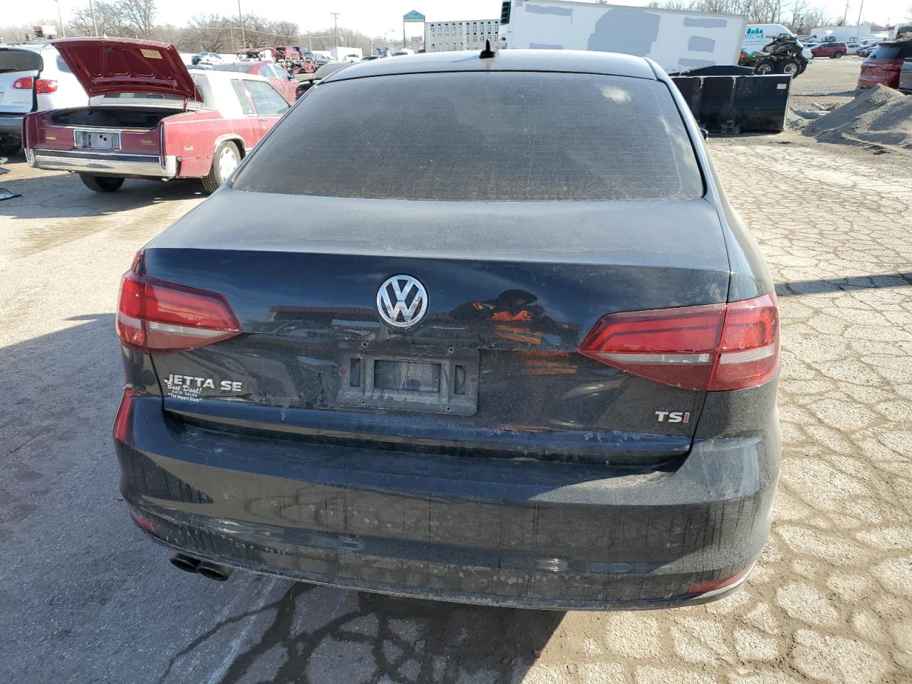 2017 Volkswagen Jetta - Image 6