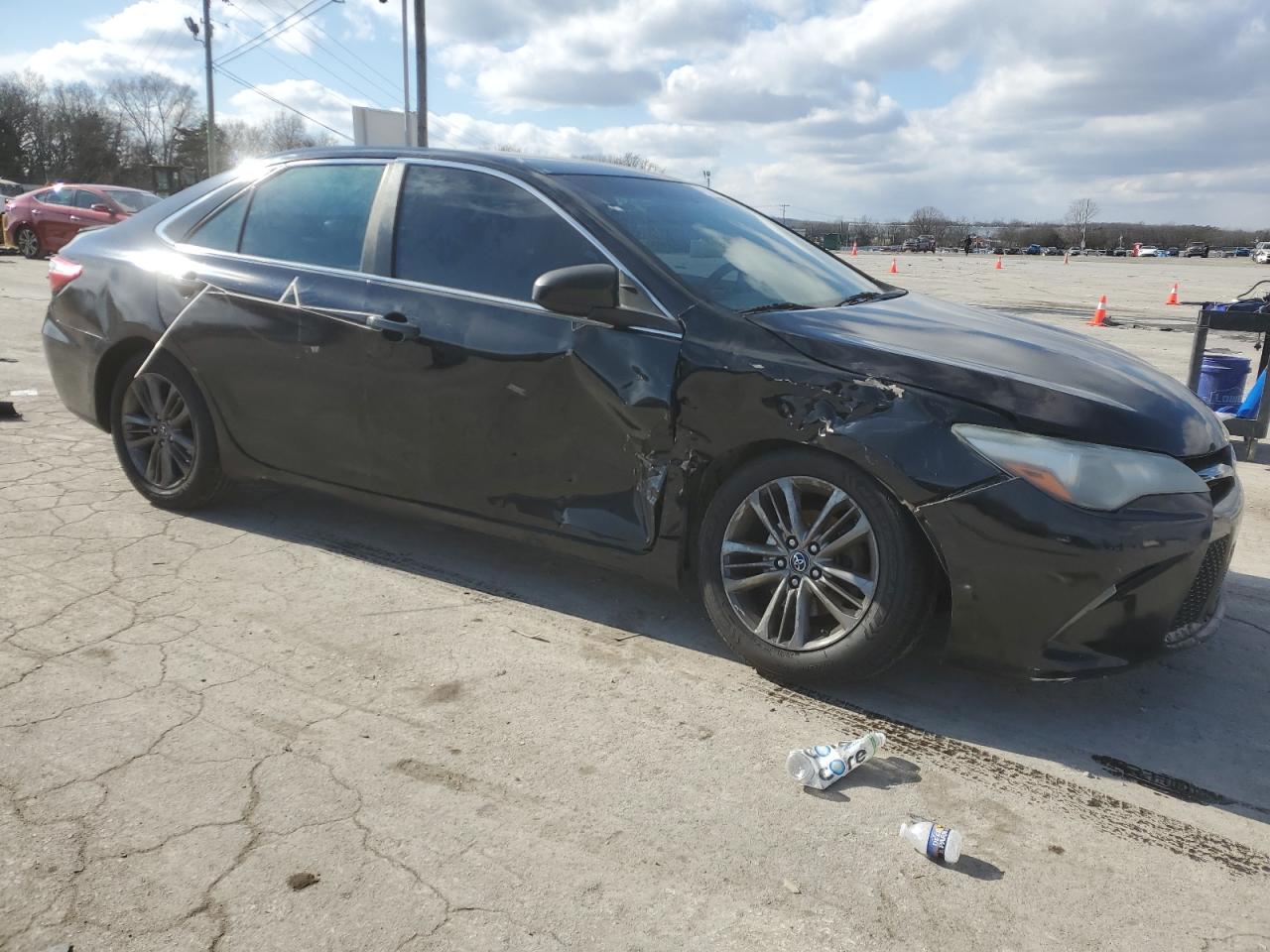 2016 Toyota Camry - Image 4