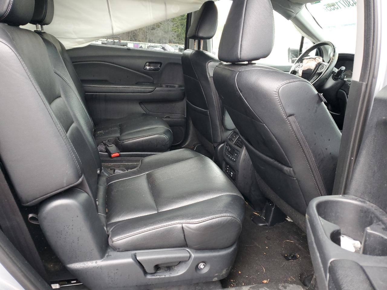 2016 Honda Pilot - Image 12