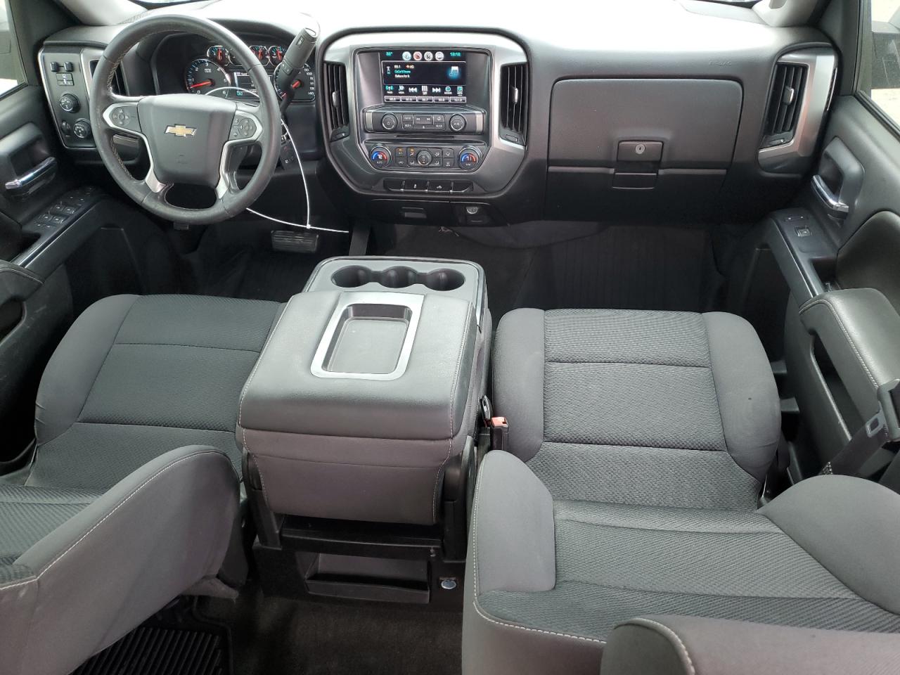 2016 Chevrolet Silverado - Image 8