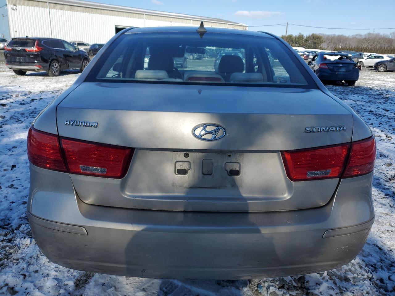2009 Hyundai Sonata - Image 6
