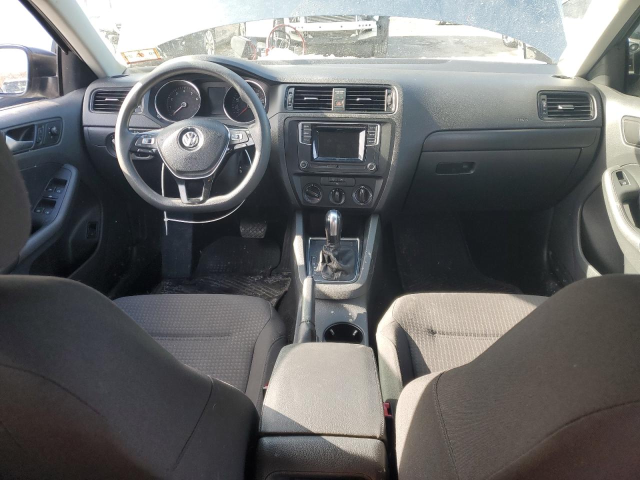 2016 Volkswagen Jetta - Image 8