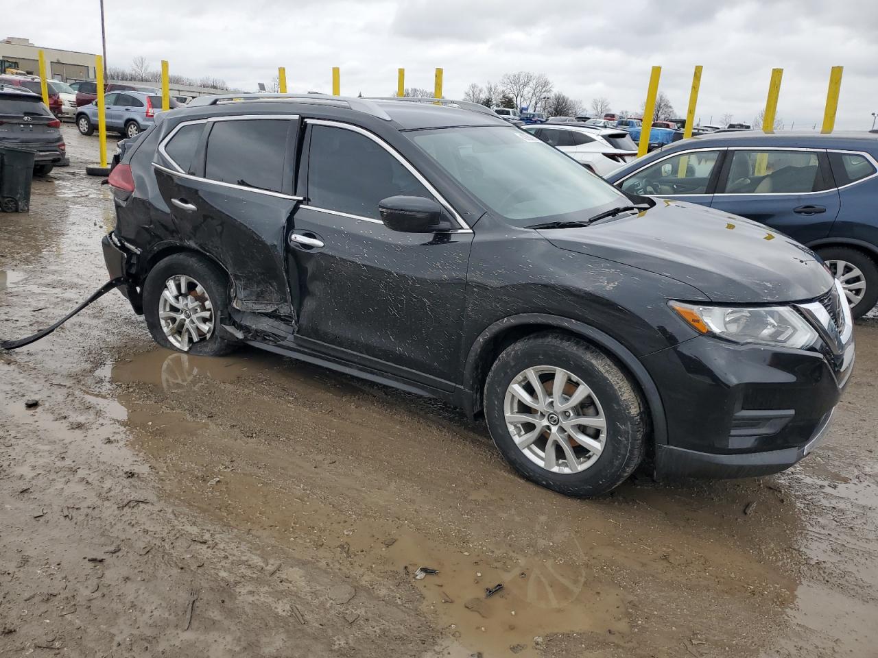 2018 Nissan Rogue - Image 4